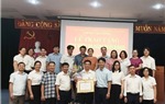 Lễ trao huy hiệu 30 năm tuổi Đảng cho đảng viên Chi bộ Văn phòng – Đảng bộ Cục Hàng không Việt Nam